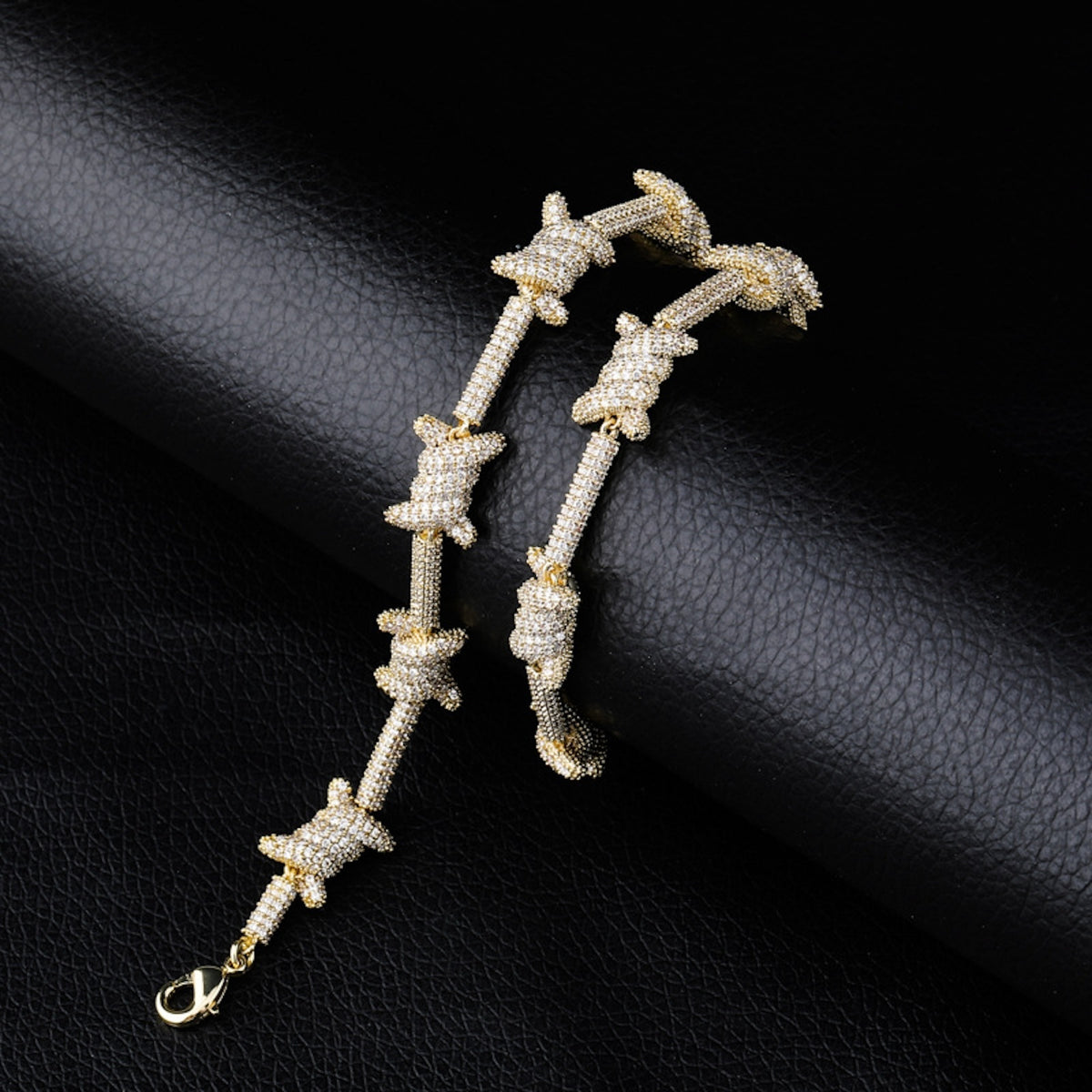 SET BOUNDARIES | 8mm Iced Barbed Wire Chain