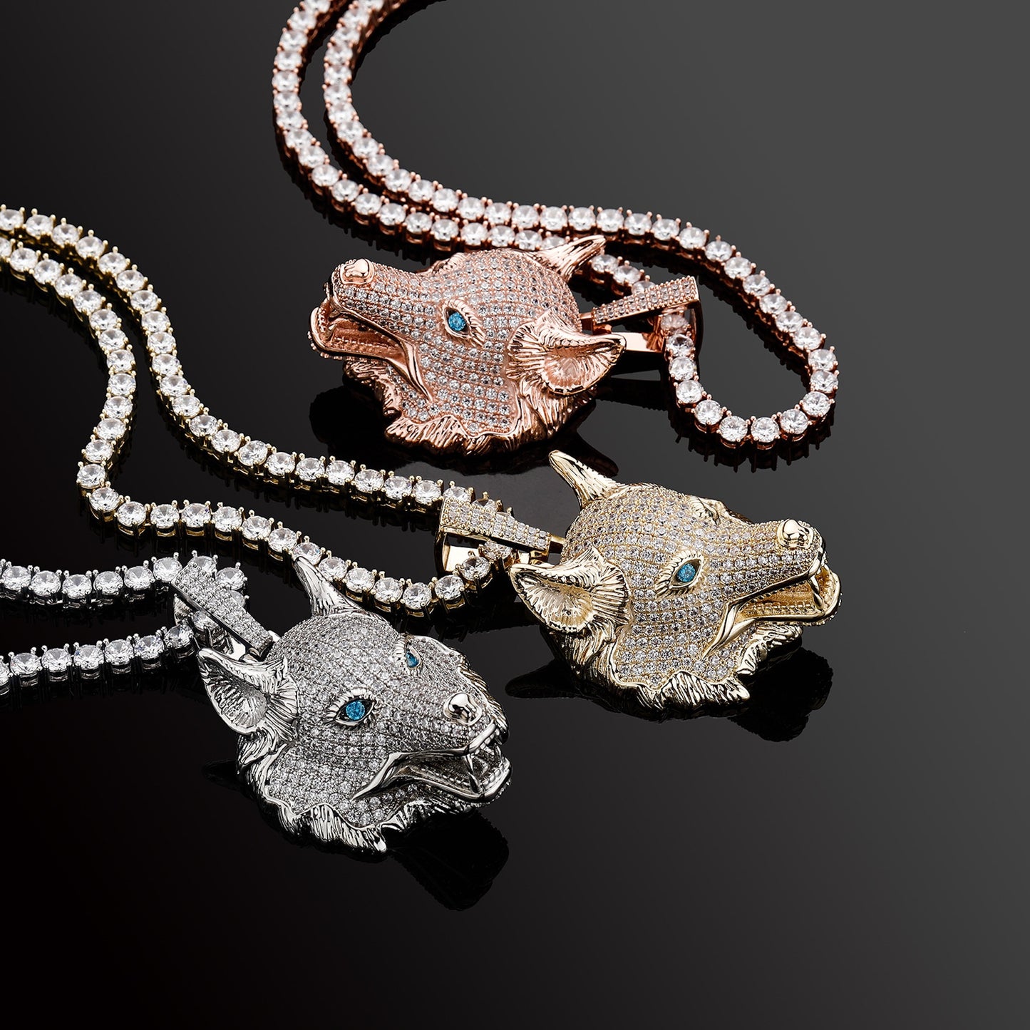 Blue Eye Alpha Wolf Pendant Necklace – Wild Spirit Statement Jewelry