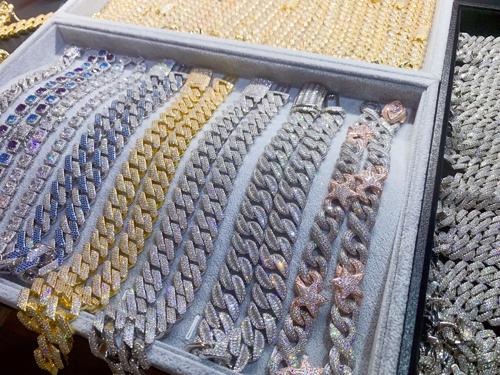 CHAINS – ICEDIAMOND