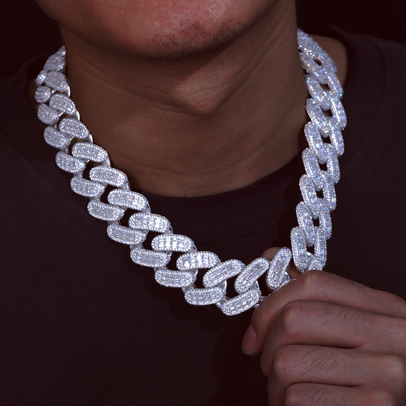 Big bling diamond cuban huge chain
necklace fo rmen