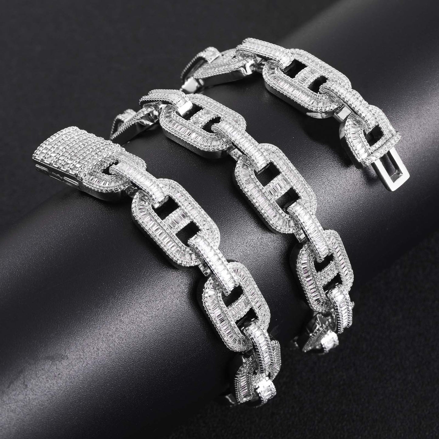 LINK BY LINK | 15MM Iced Anchor Link Chain