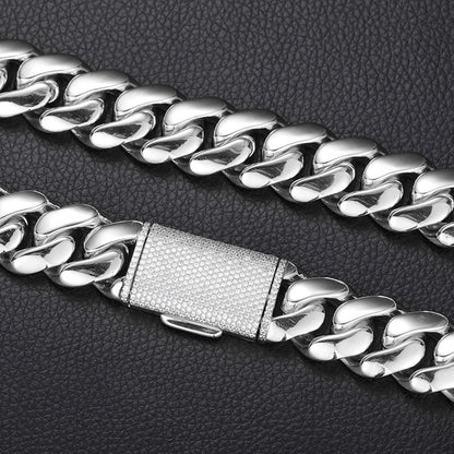 HEAVY PRESENCE | 18mm High-Polish Cuban Chain