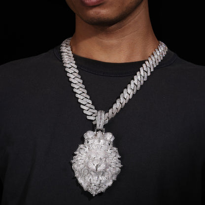 Crowned Lion Head Pendant Necklace – Royal Statement Jewelry