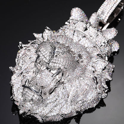 Crowned Lion Head Pendant Necklace – Royal Statement Jewelry