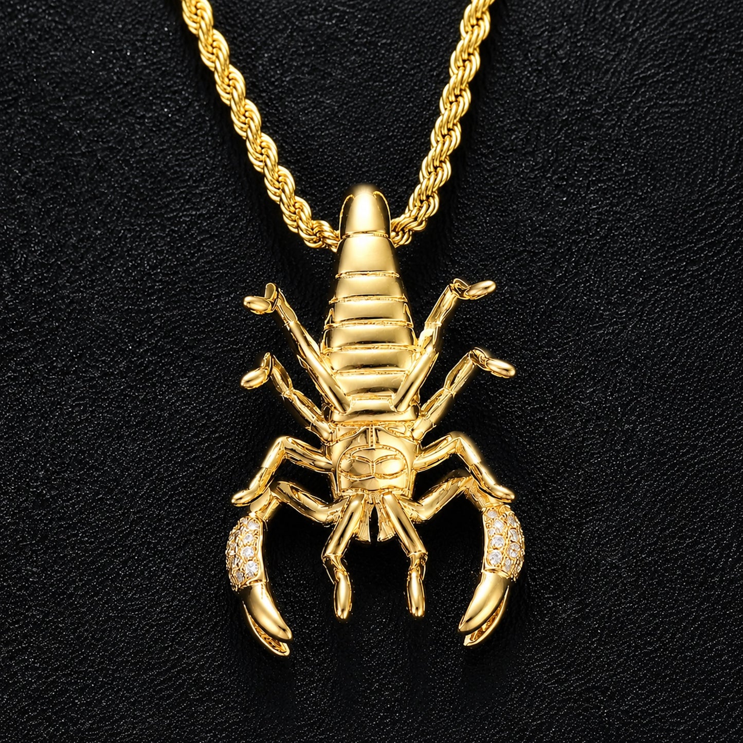 Scorpion Medallion Pendant Necklace – Premium CZ Streetwear Jewelry