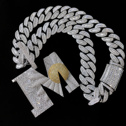 ICEDIAMOND BEGIN AGAIN Letter M Sunrise pendant necklace in 18K white gold plating with hand-set 5A cubic zirconia.

