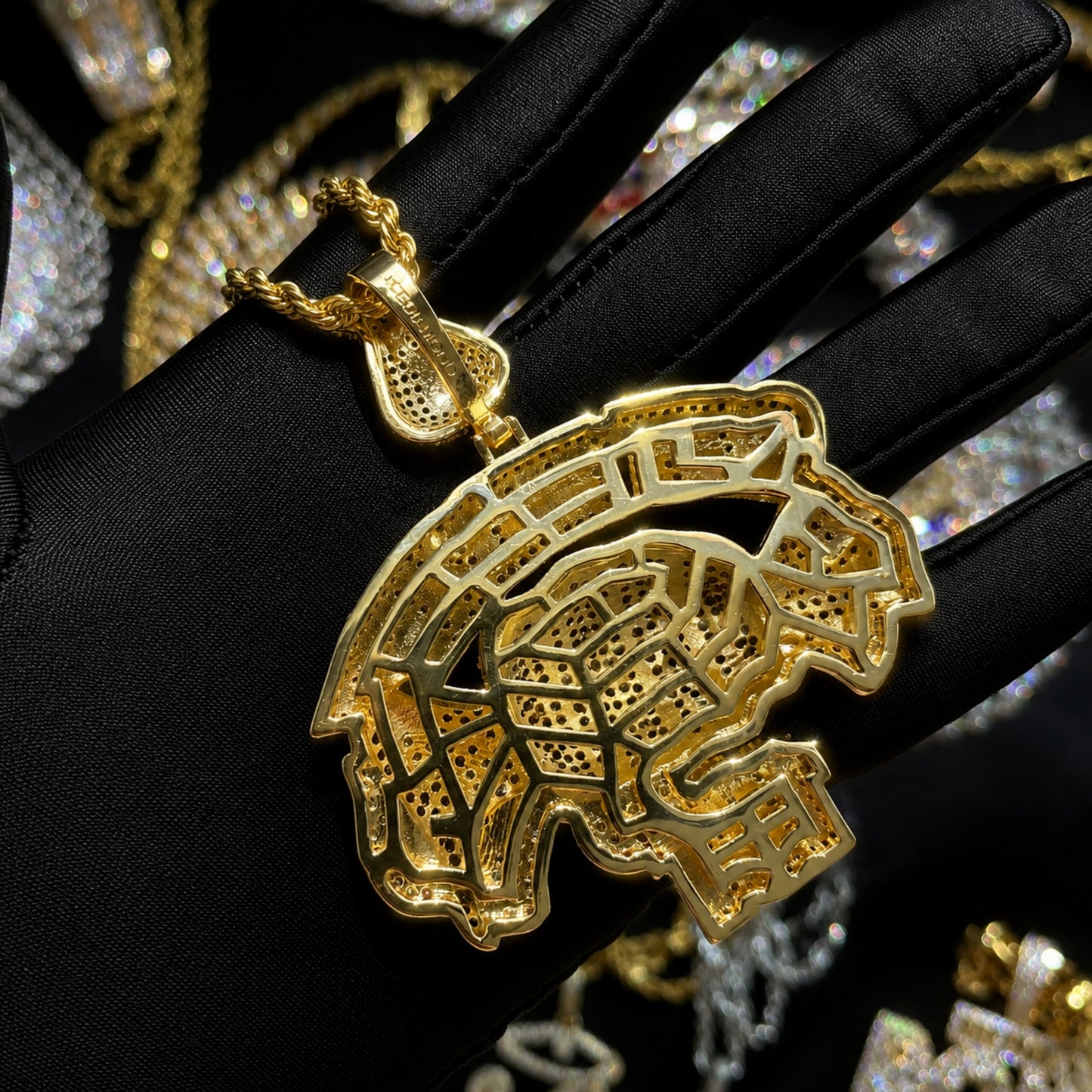 Premium 14K gold plated finish on the candy money bag pendant
