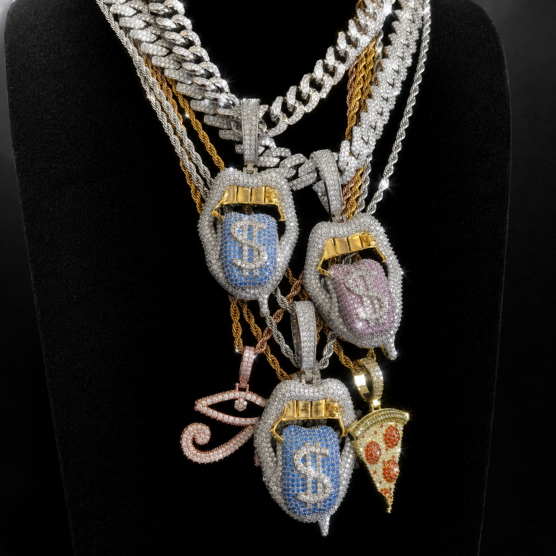 ICEDIAMOND pendant necklace from the signature pendant collection
