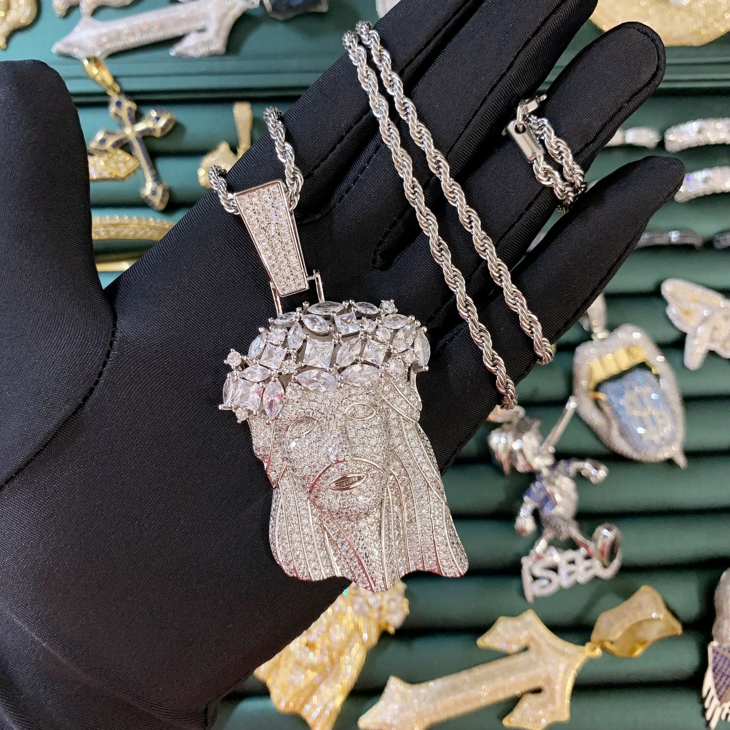 14K Thorns Crown Jesus Chain Necklace
