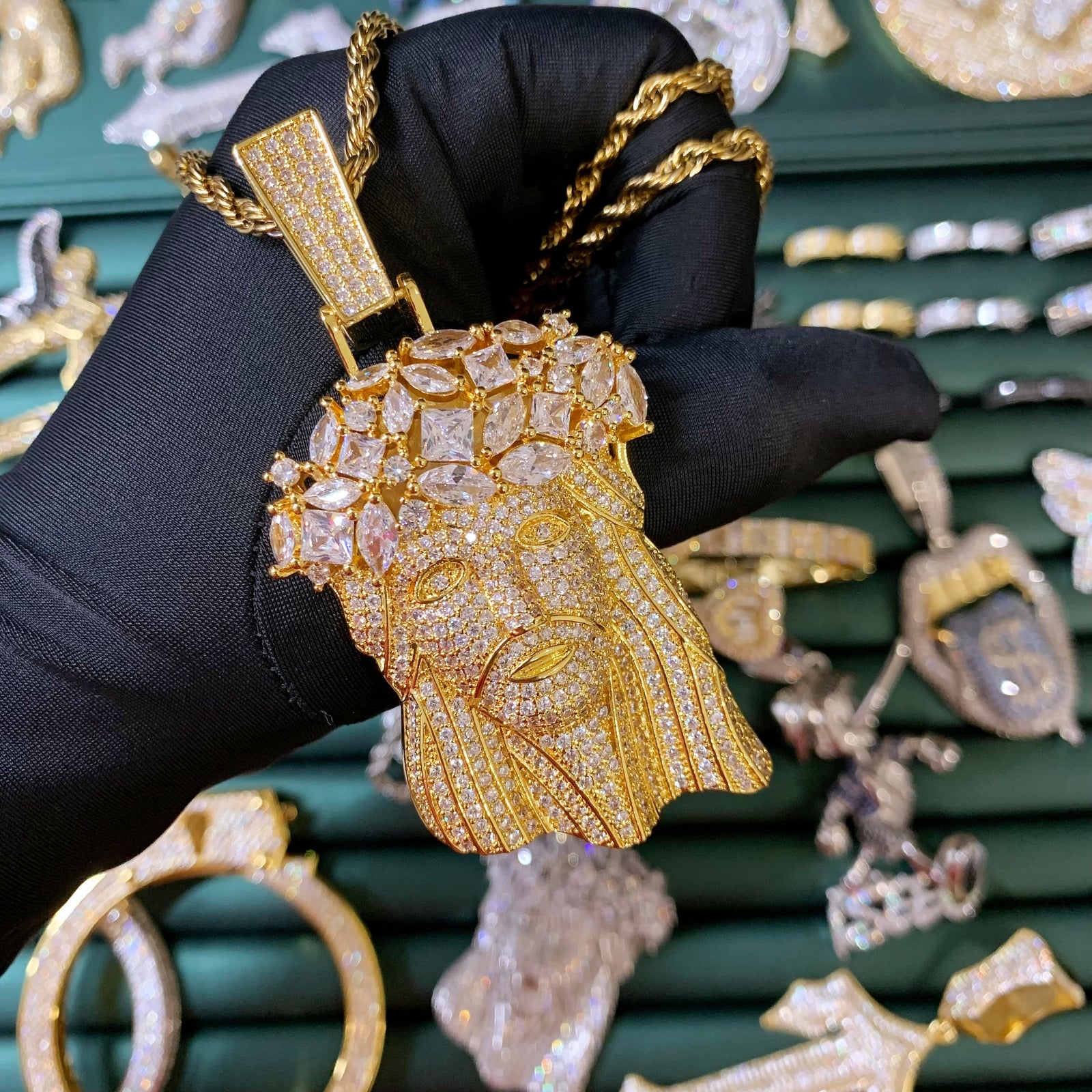 ICEDIAMOND CROWN YOUR FAITH gold Jesus head pendant necklace with cubic zirconia
